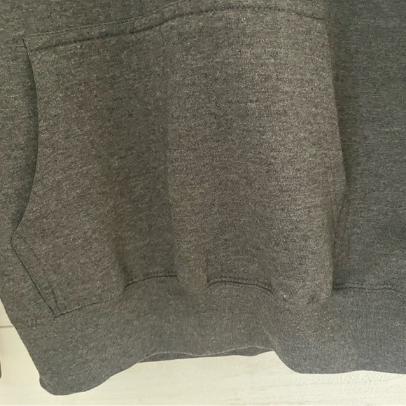 Zone One Hoodie Gray London England Flag women’s size Large pullover cozy - Picture 6 of 7